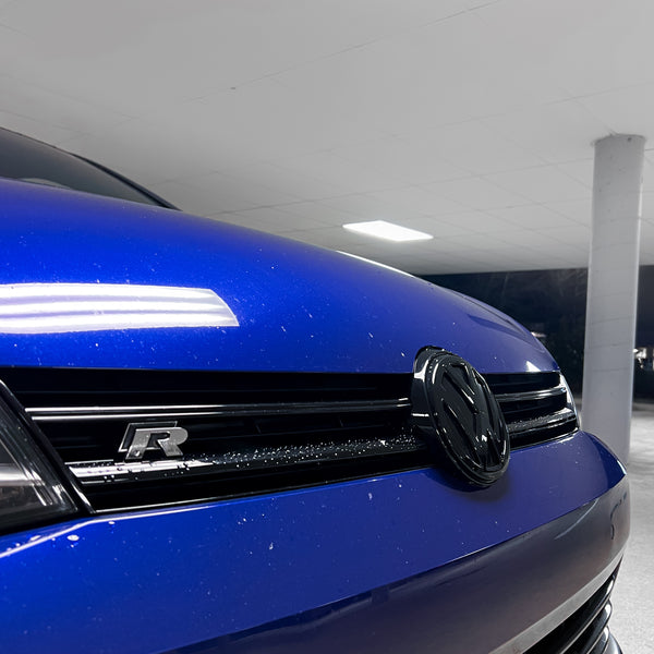 Grill & Emblem Blackout Kit for Volkswagen Golf MK7 (Gloss Black) - EuroSpeed