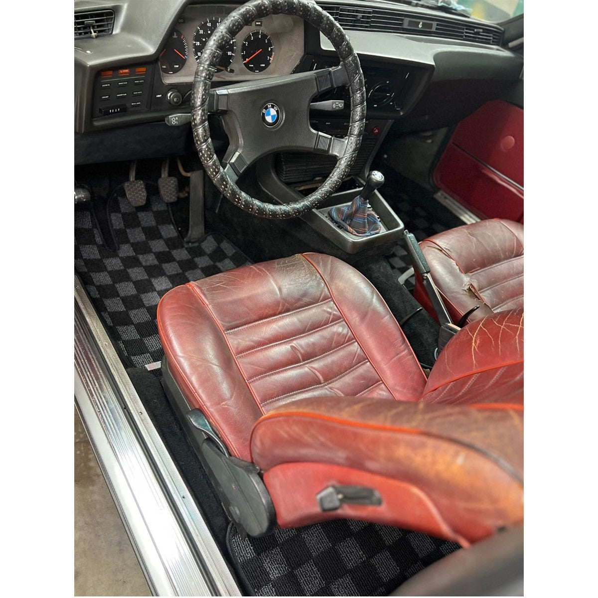 Phase 2 Motortrend Race Floor Mats for BMW 6 Series E24 Coupe (1977–1989)