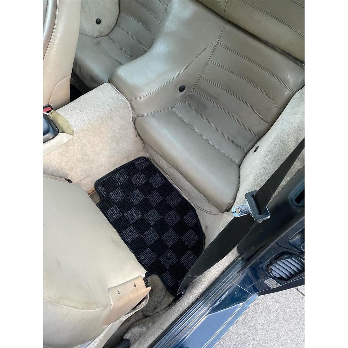 Phase 2 Motortrend Race Floor Mats for Porsche 924 / 944 / 968 Coupe (1976–1995)