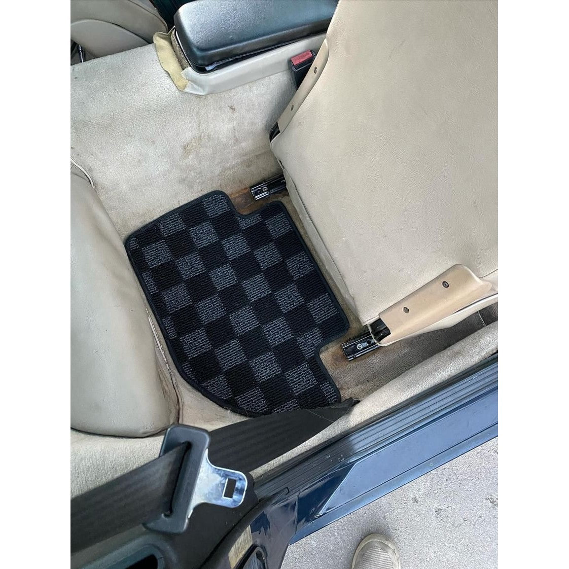 Phase 2 Motortrend Race Floor Mats for Porsche 924 / 944 / 968 Coupe (1976–1995)