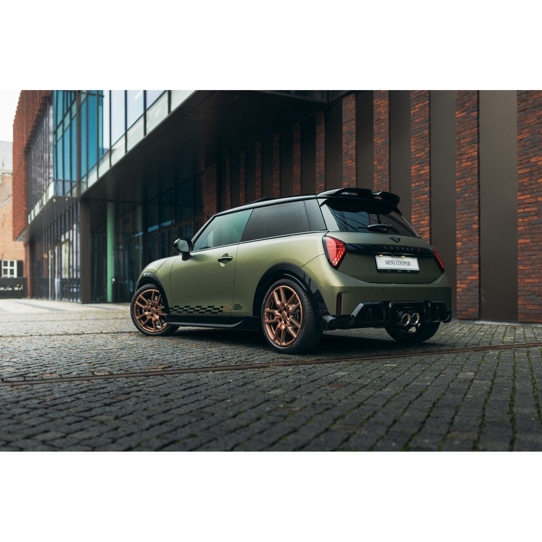 Milltek Sport Resonated Cat-Back Exhaust - Polished Tips for Mini Cooper F66 (2024–2026)