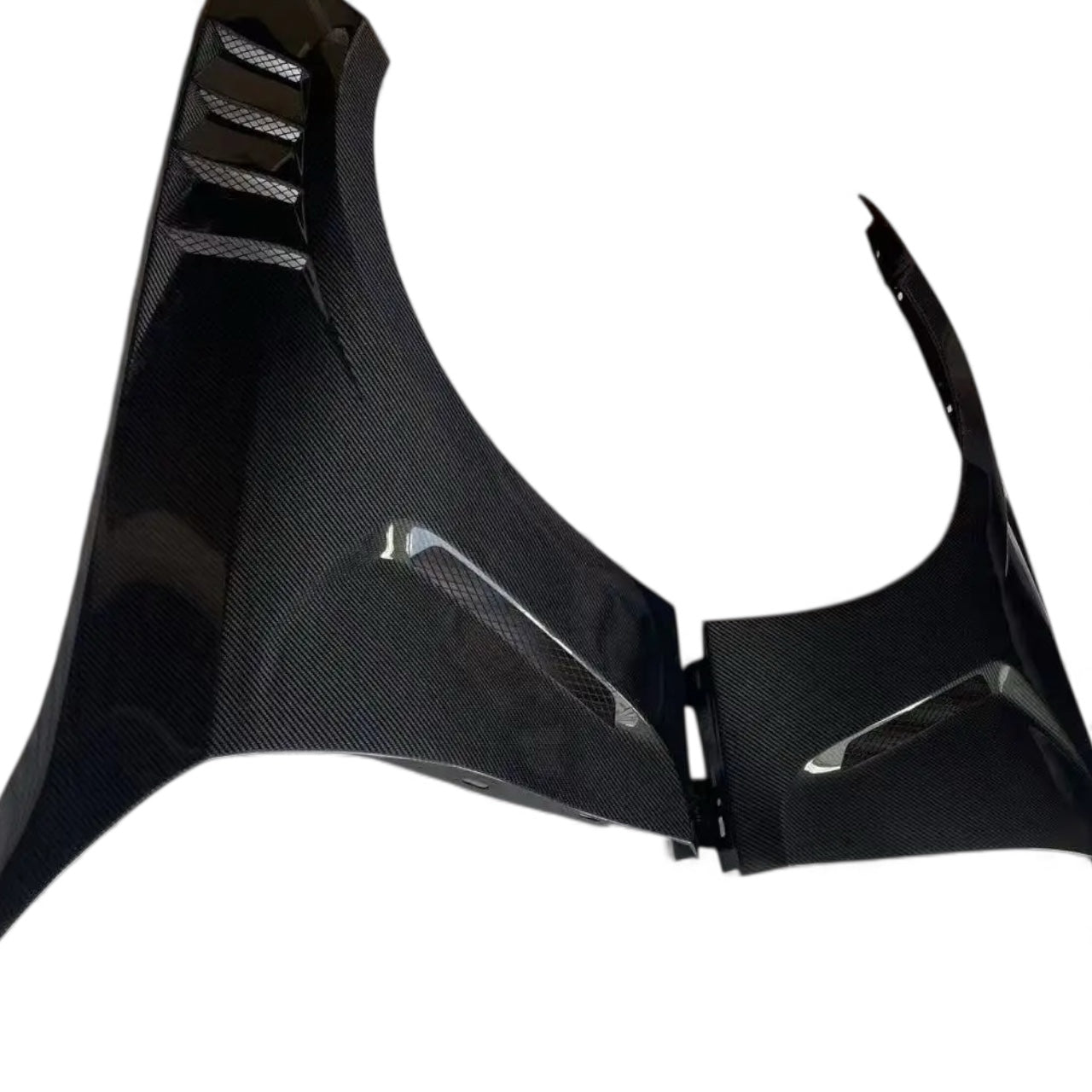 Carbon Fiber Front Fenders for BMW F82 M4 (2014–2019)