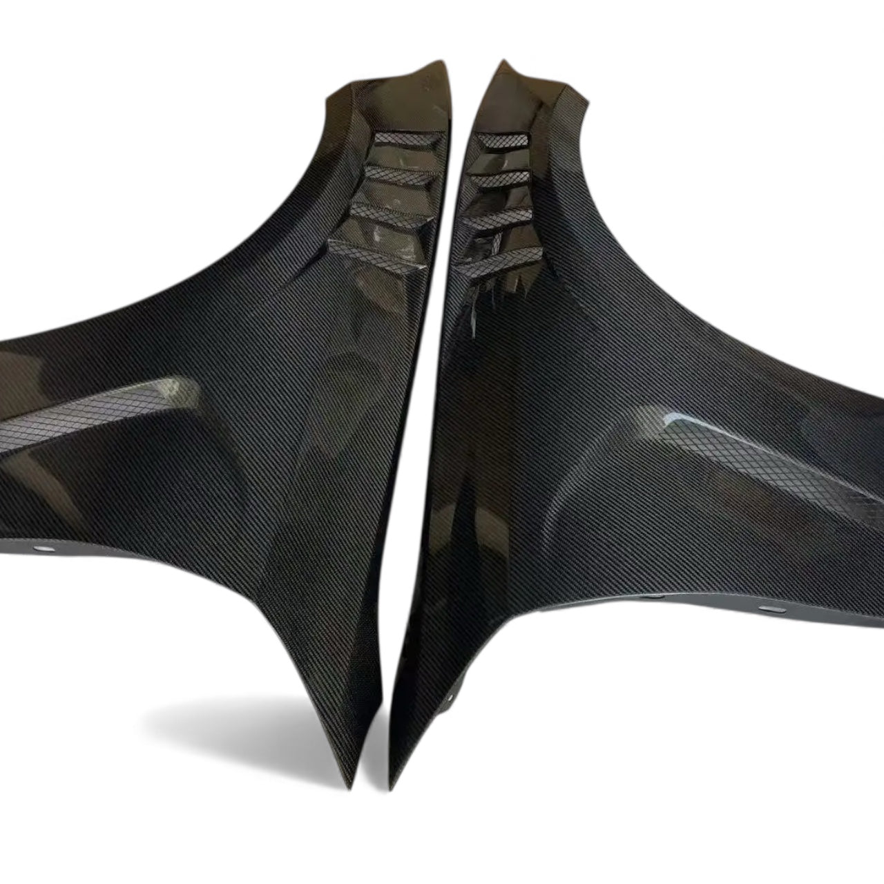 Carbon Fiber Vented Front Fenders for BMW F80/F82 M3/M4 (2014–2019)