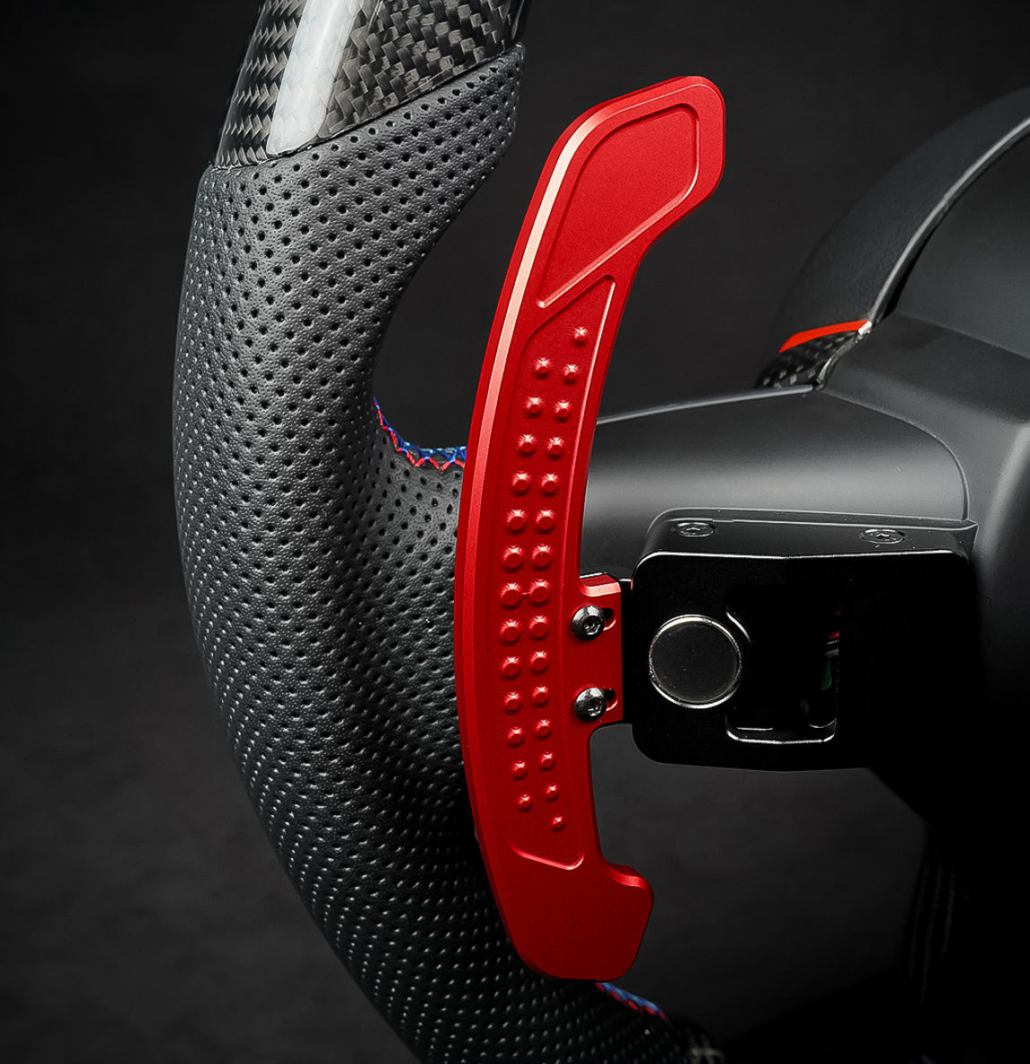 Carbon Fiber Magnetic LED Paddle Shifters for Volkswagen Golf MK7/7.5 (2012-2020))