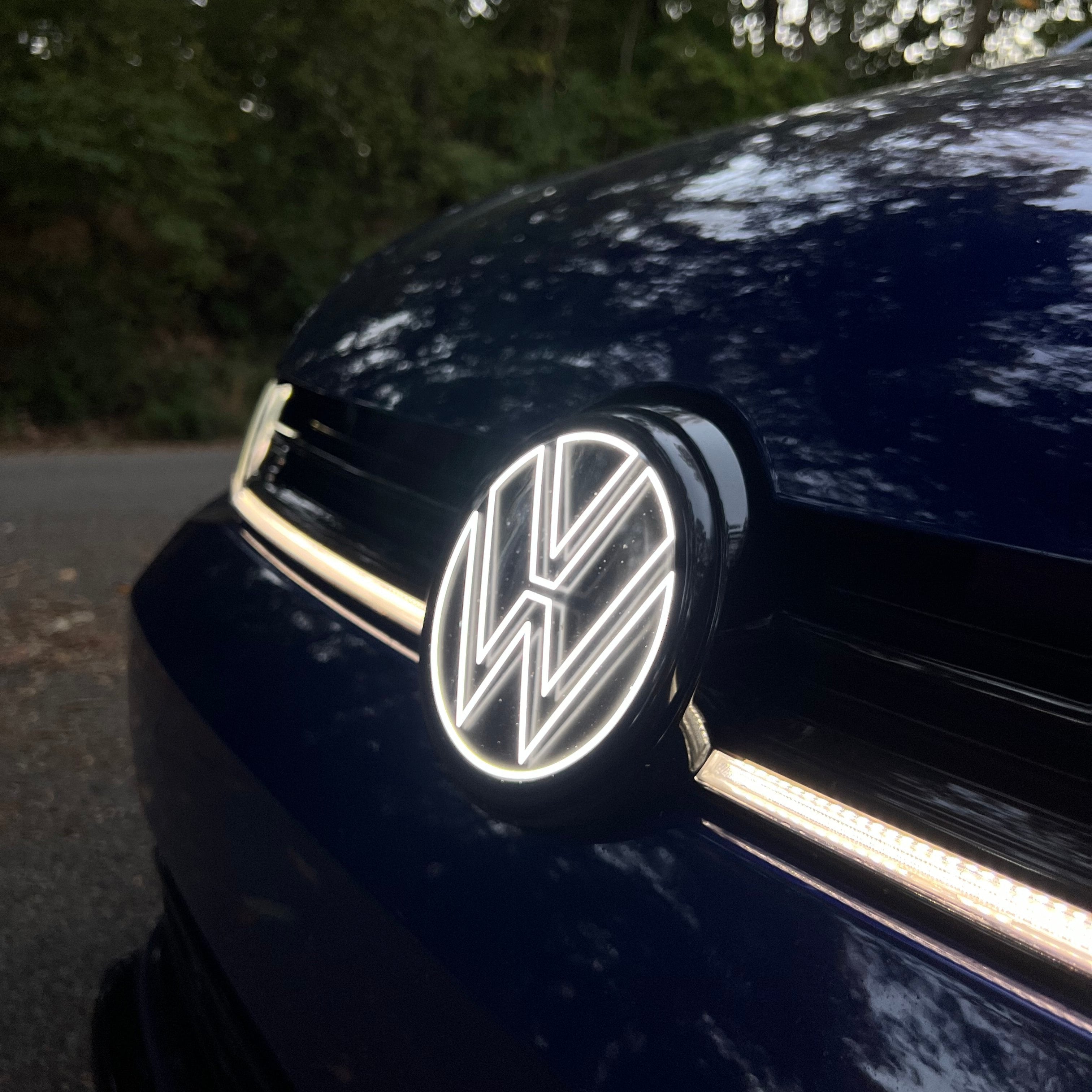 Dynamic LED Emblem for Volkswagen Arteon (2017-2024) - EuroSpeed