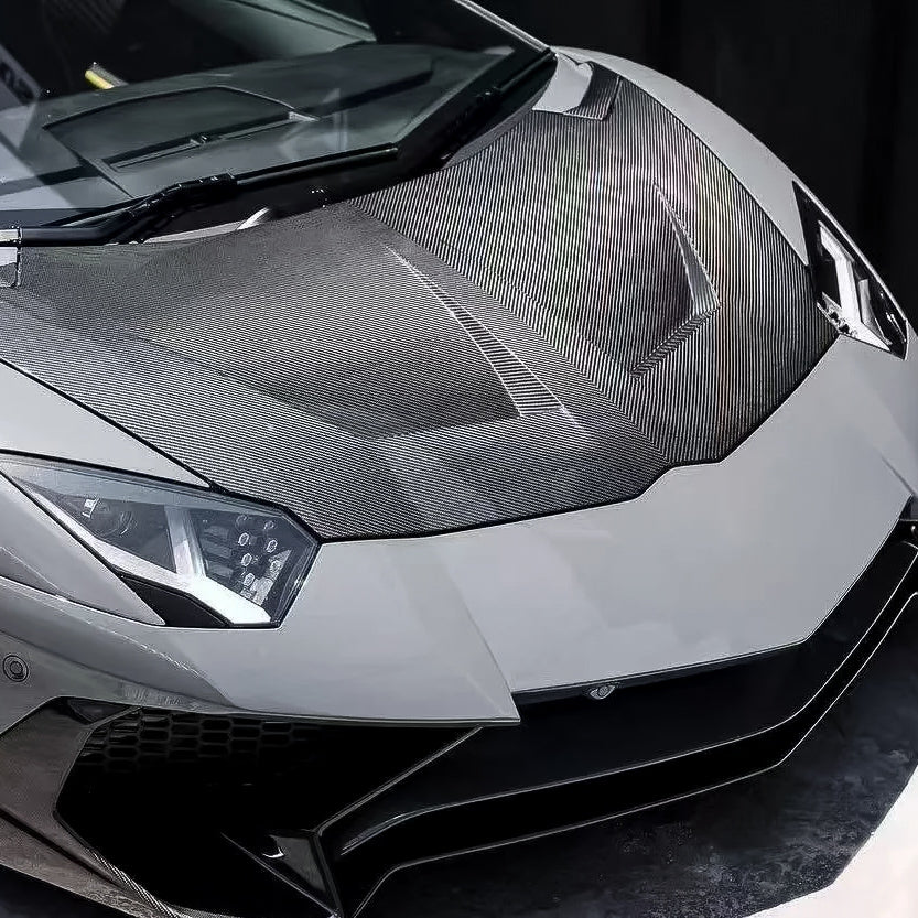Carbon Fiber Hood/Bonnet for Lamborghini Aventador LP700, LP720, LP750