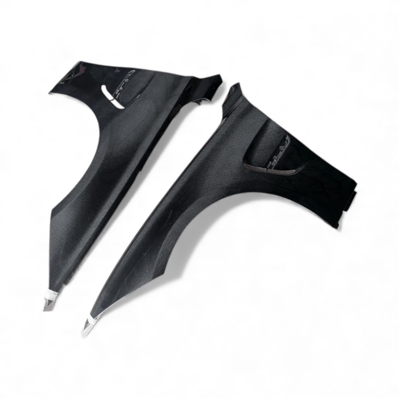 Carbon Fiber Front Fenders for BMW F80/F82 M3/M4 (2014–2019)