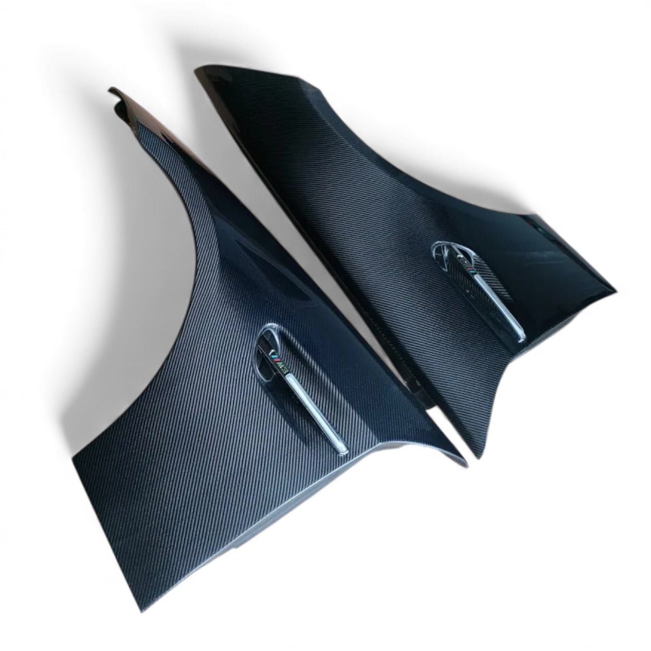 Carbon Fiber Front Fenders for BMW E90/E92/E93 3 Series (2004–2011)