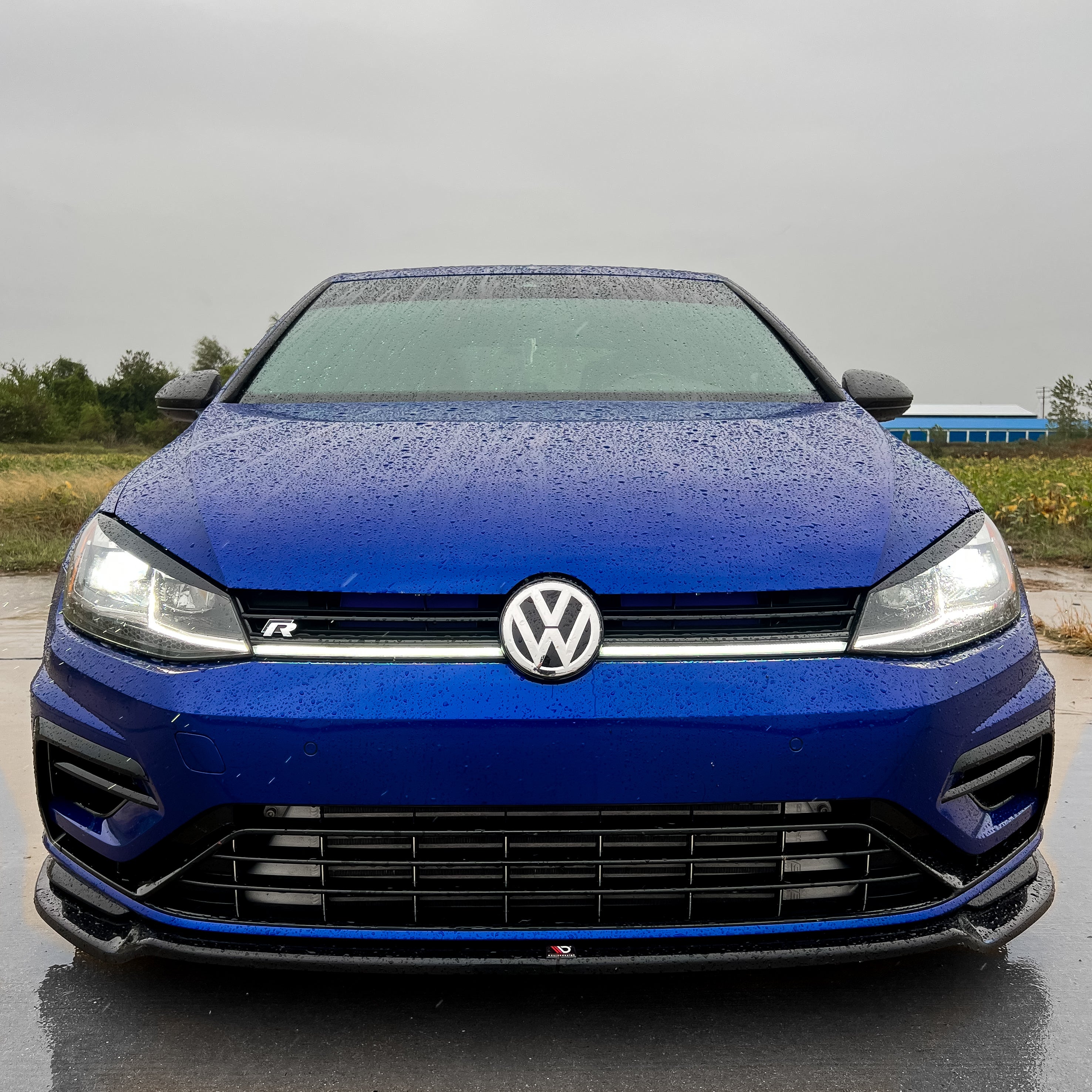 LED Grille Light Bar for Golf MK6 MK7 7.5 - Plug & Play - EuroSpeed
