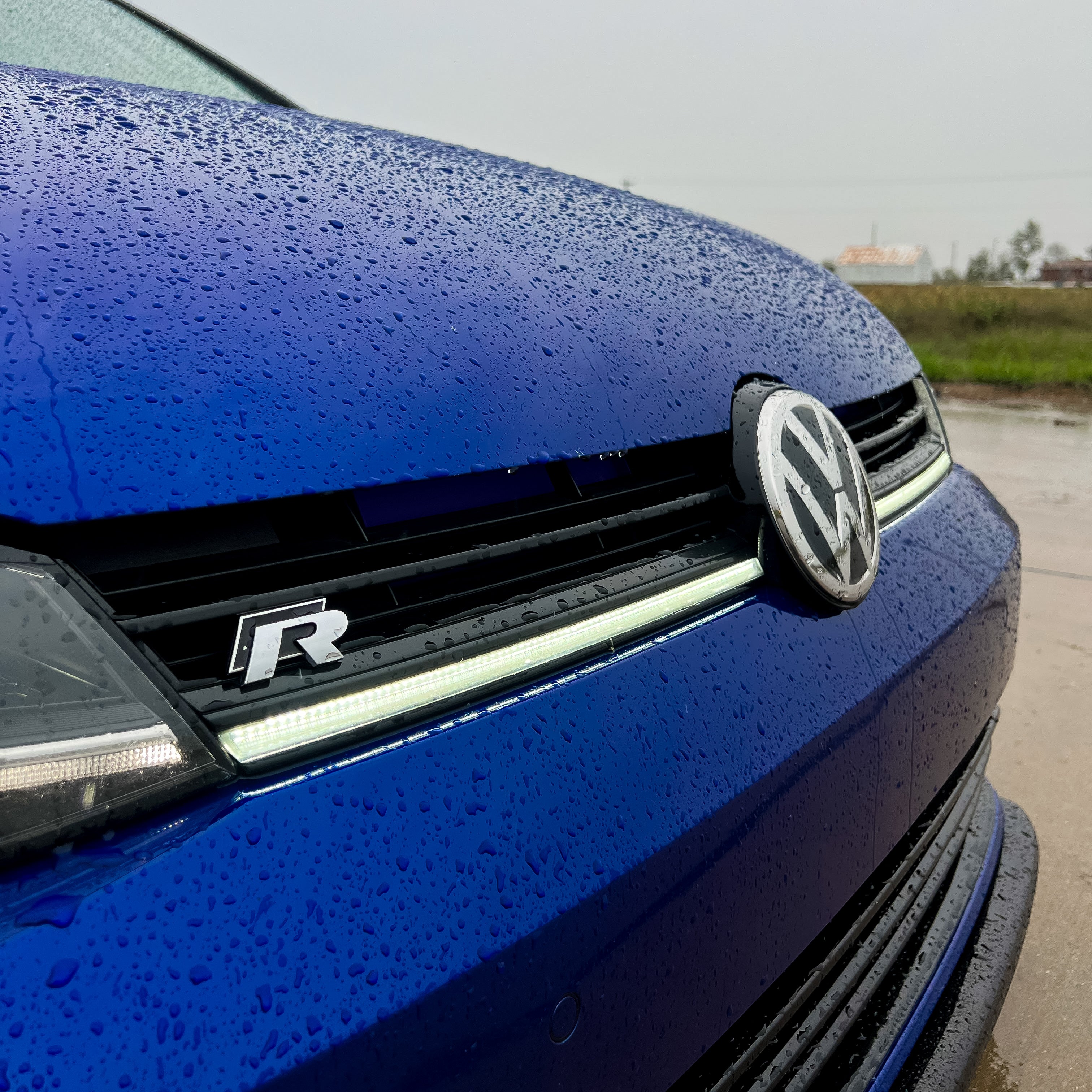 LED Grille Light Bar for Golf MK6 MK7 7.5 - Plug & Play - EuroSpeed