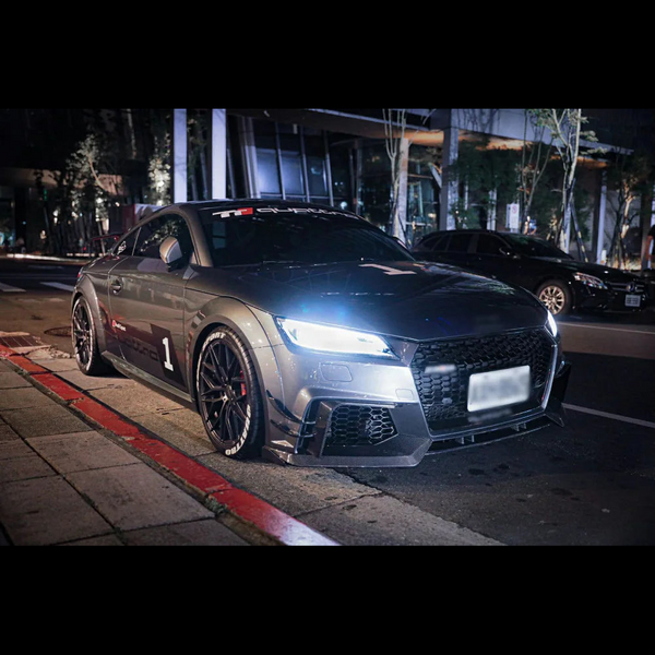Carbon Fiber Front Bumper Splitters for Audi TTRS MK3 (2016-2018)