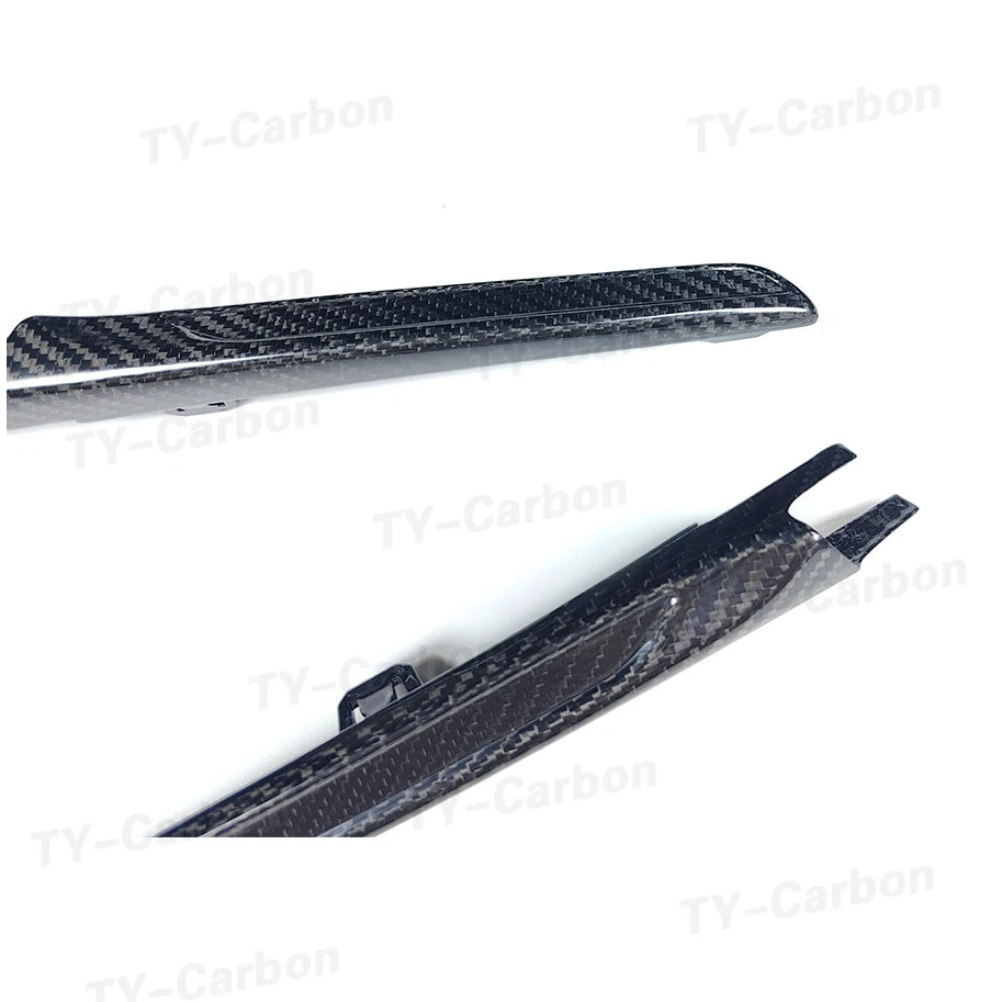Dry Carbon Fiber Side Fender Air Vent Flow Trim for BMW M3 F80 / M4 F82 / M4 F83 (2014-2020)
