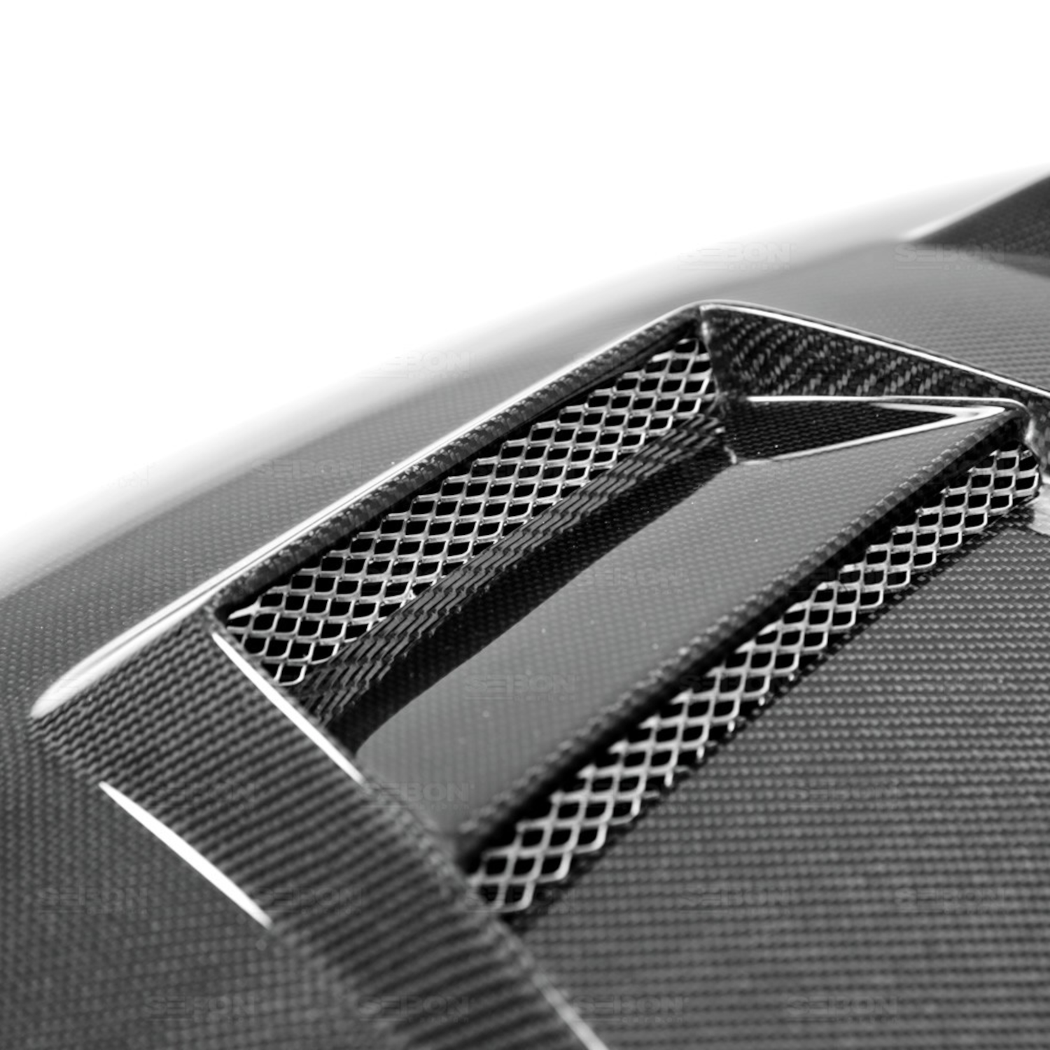 SEIBON DV-Style Cabon Fiber Hood for Volkswagen Golf MK7 / Golf Sportwagen MK7 / Golf GTI MK7 / Golf R MK7 (2015–2021)