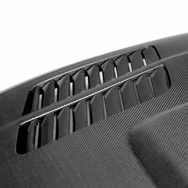 SEIBON GTR-Style Carbon Fiber Hood — BMW 1M / 128i / 135i (E82/E88) (2008–2013)