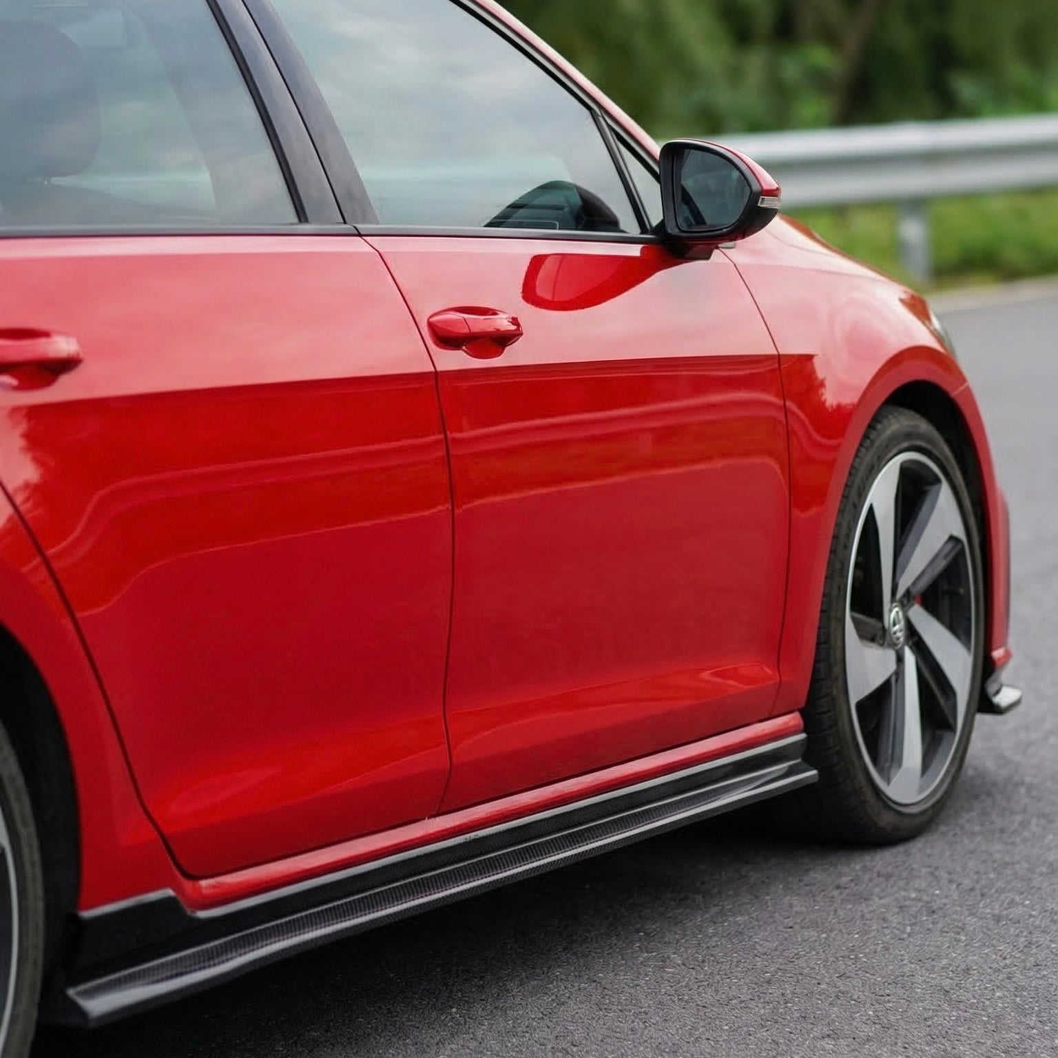 Carbon Fiber Side Skirts for Golf GTI MK7.5 (2018-2021)