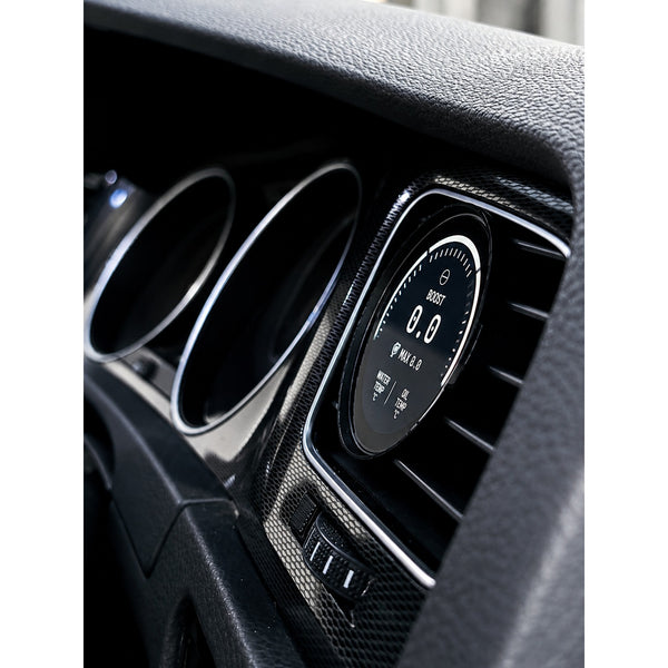 Zeroline Vent Gauge close-up in a Volkswagen Golf MK7 dashboard vent